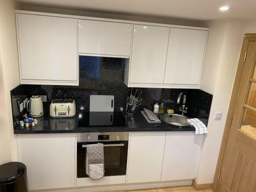 Waverley Inn Holiday Apartments