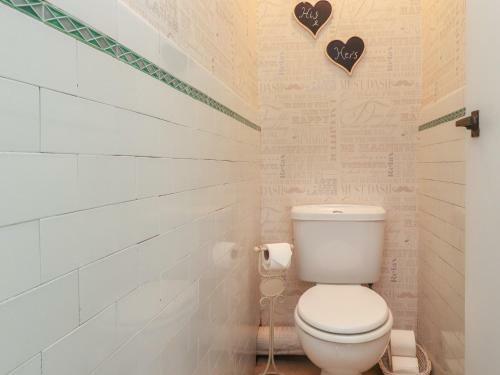 Sunnydale, Rivock Avenue