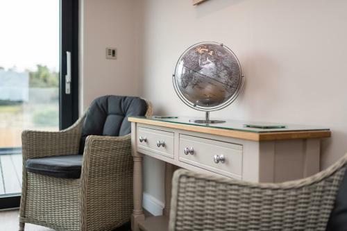 Kingsdown Villa Sleeps 10 With Wifi
