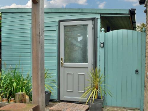 Cosy, Secluded Annex, Sleeps Two, Recently Updated