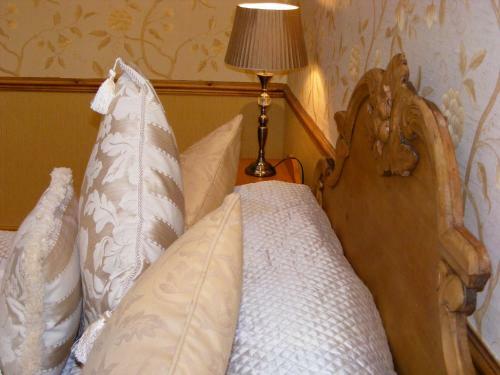 Hotel The Dog And Partridge