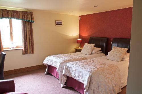Hotel The Dog And Partridge
