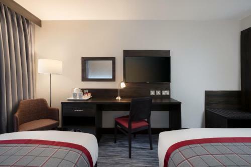 Hotel Ramada By Wyndham Leeds East