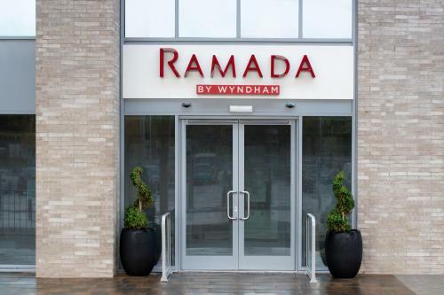 Hotel Ramada By Wyndham Leeds East