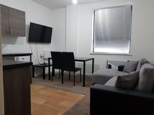 Showcase Apartments - Highcross House
