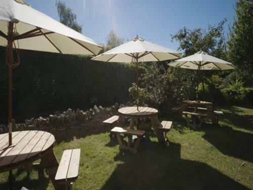 Posada The Plough Inn