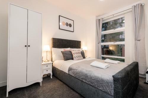 Apartamento Modern & Spacious 2 Bedroom Apt In Ropewalks Area
