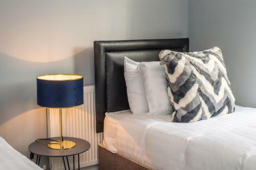 Apartamento Large Contractor & Worker House - Free Parking - By Comfyworkers
