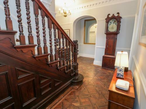Plas Y Bryn Hall