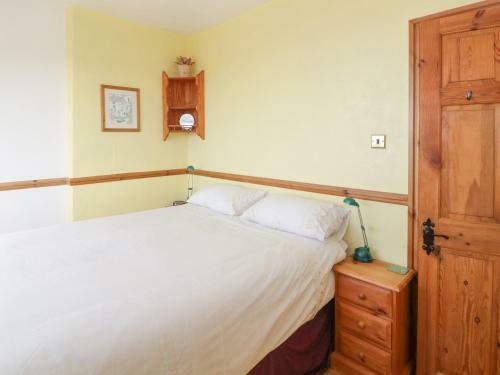 Two Bays And The Orme View Cottage