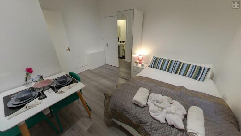 London Queen Park Apartments