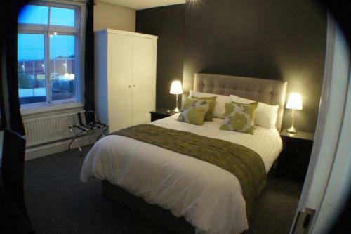 Hotel Grand Junction Arms