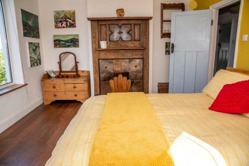 Western Watch - Sea Views, Pets Accepted, Sleeps 6
