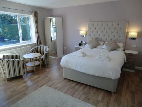 Bed & Breakfast Coombe Dale Accommodation