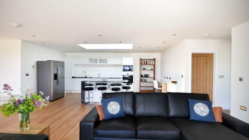 Harbour Heights Cottage