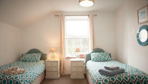Teal House