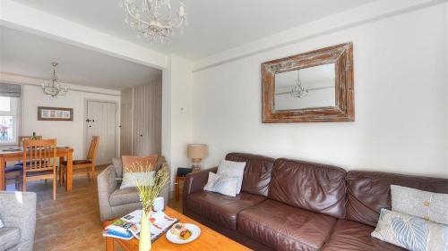 8 Windsor Terrace