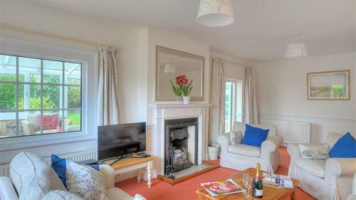 Corner Cottage
