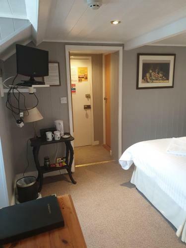 Hostal St Vincent Guest House