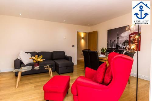 Luxury Apartment W Big Balcony Maidenhead