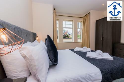 Luxury Apartment W Big Balcony Maidenhead