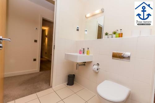 Luxury Apartment W Big Balcony Maidenhead