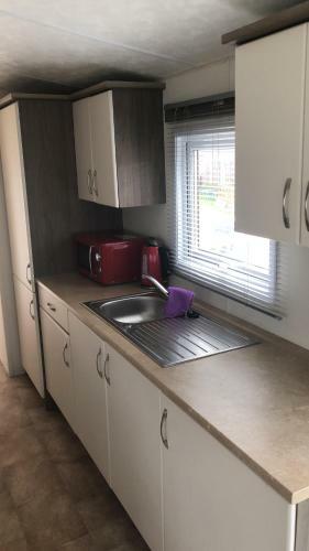 L76 Mablethorpe Chalet Park