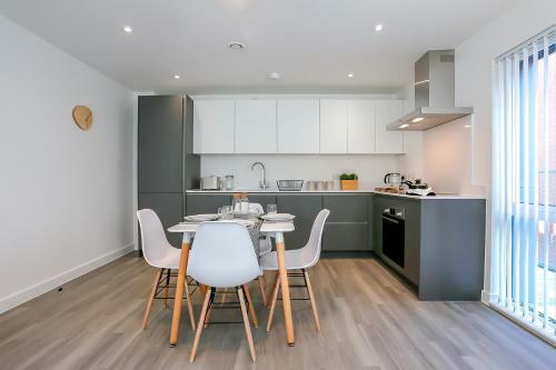 Hilltop Serviced Apartments- Northern Quarter