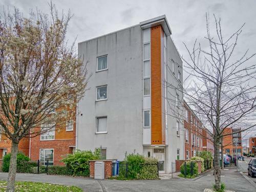 Pass The Keys Stylish & Homely Manchester Apartment