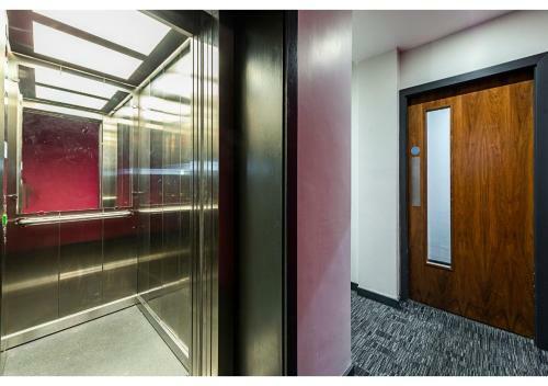 Modern Studios And Apartments, Manchester - Sk