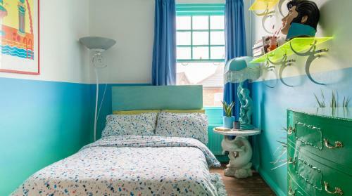 Apartamento Plum Guide - Pink Acid