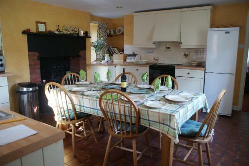 Villa Harleyburn Cottages - Stables And Saddlery