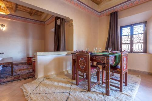 Bed & Breakfast Kasbah Tizzarouine