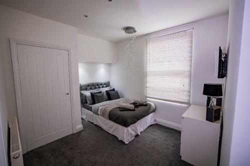 Roscoe House 4 Double Rooms Workstays Uk