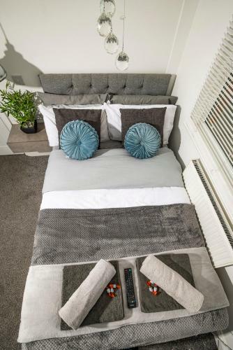 Roscoe House 4 Double Rooms Workstays Uk