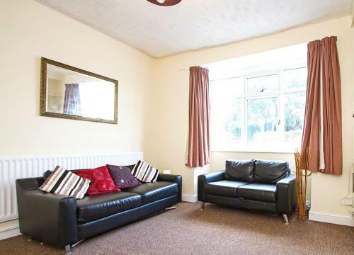 Middleton House - Spacious Entire Home For Groups & Workers