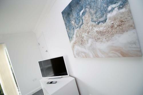 Usk House By Staybc