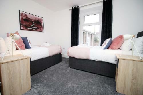 St Woolos Lodge By Staybc