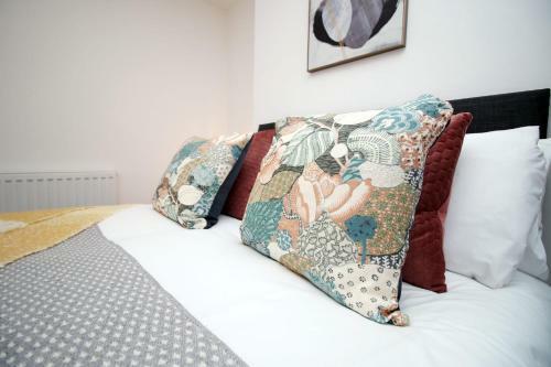 St Woolos Lodge By Staybc
