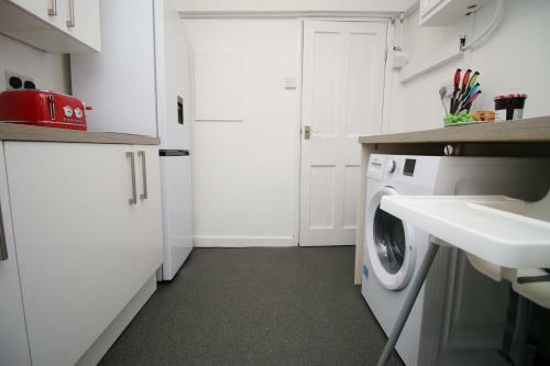 St Pauls View Apartment 1 By Staybc