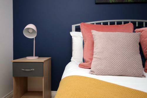 Apartamento The Cambria By Staybc