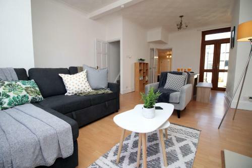 Ailesbury House By Staybc