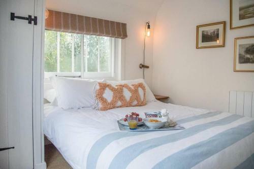 115 The Coach House