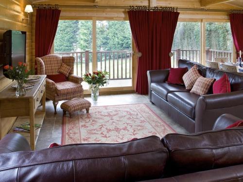 Cherbridge Lodges - Riverside Lodges, Short Lets (Business Or Holidays)