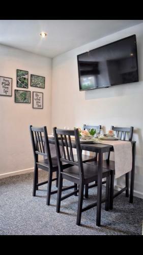 2 Bedroom House Oxford Hosted By Inviting Interiors