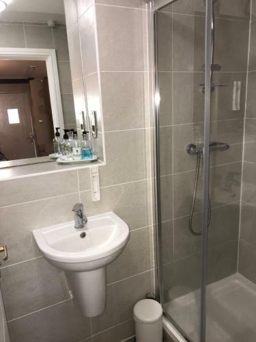 Hotel Cotswold Merrymouth Inn