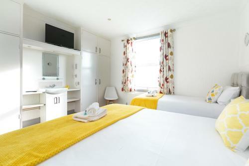 Kvm Sugar Way House By Kvm Serviced Accommodation