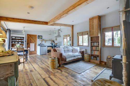 Pluckley Villa Sleeps 2 With Wifi