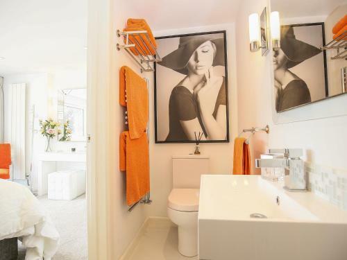 Shutts House Garden Apartment