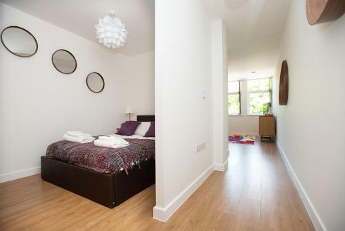 Modern 1 Bedroom Apartment In City Centre